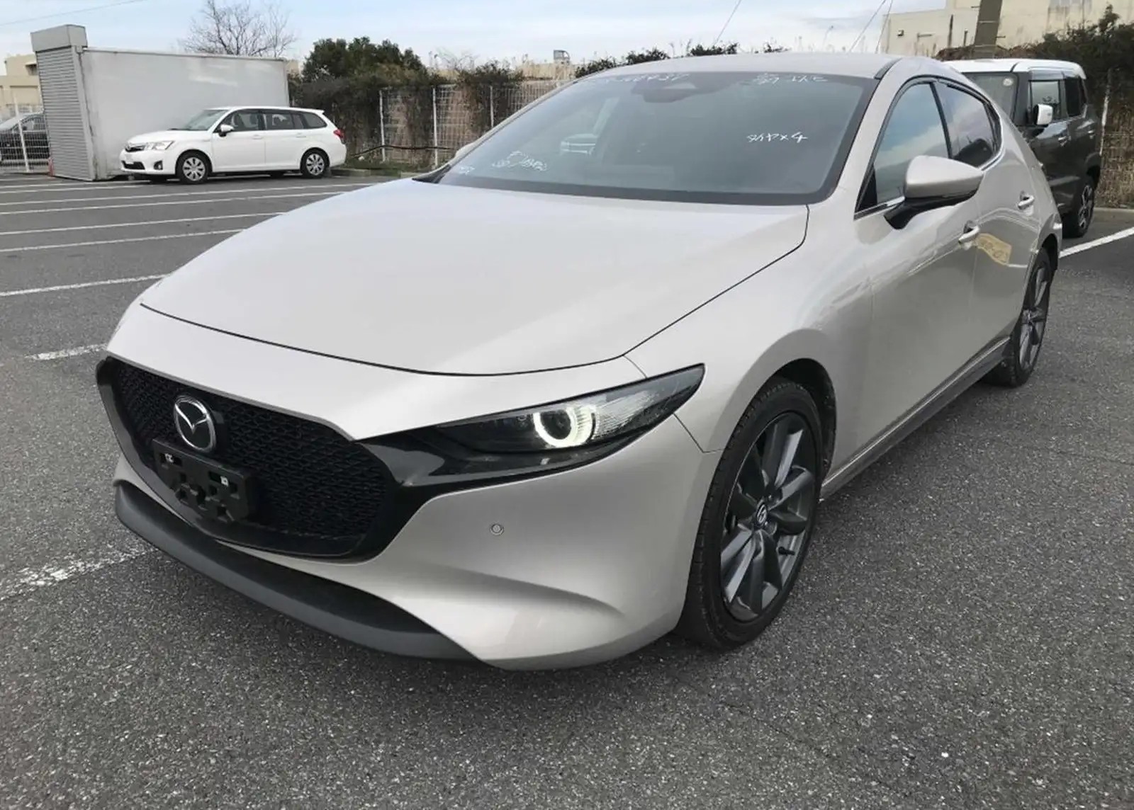 Vehicle main image